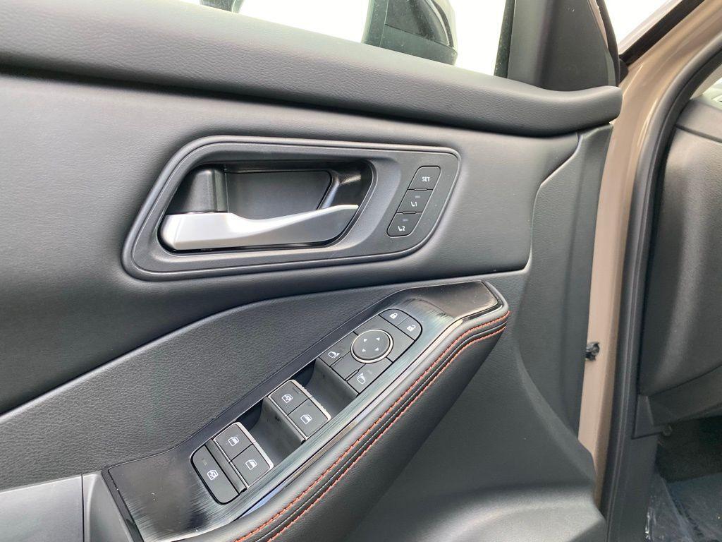 new 2025 Nissan Rogue car, priced at $33,973