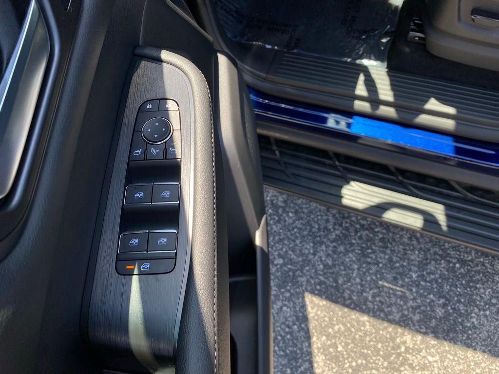 new 2025 Nissan Armada car, priced at $60,307