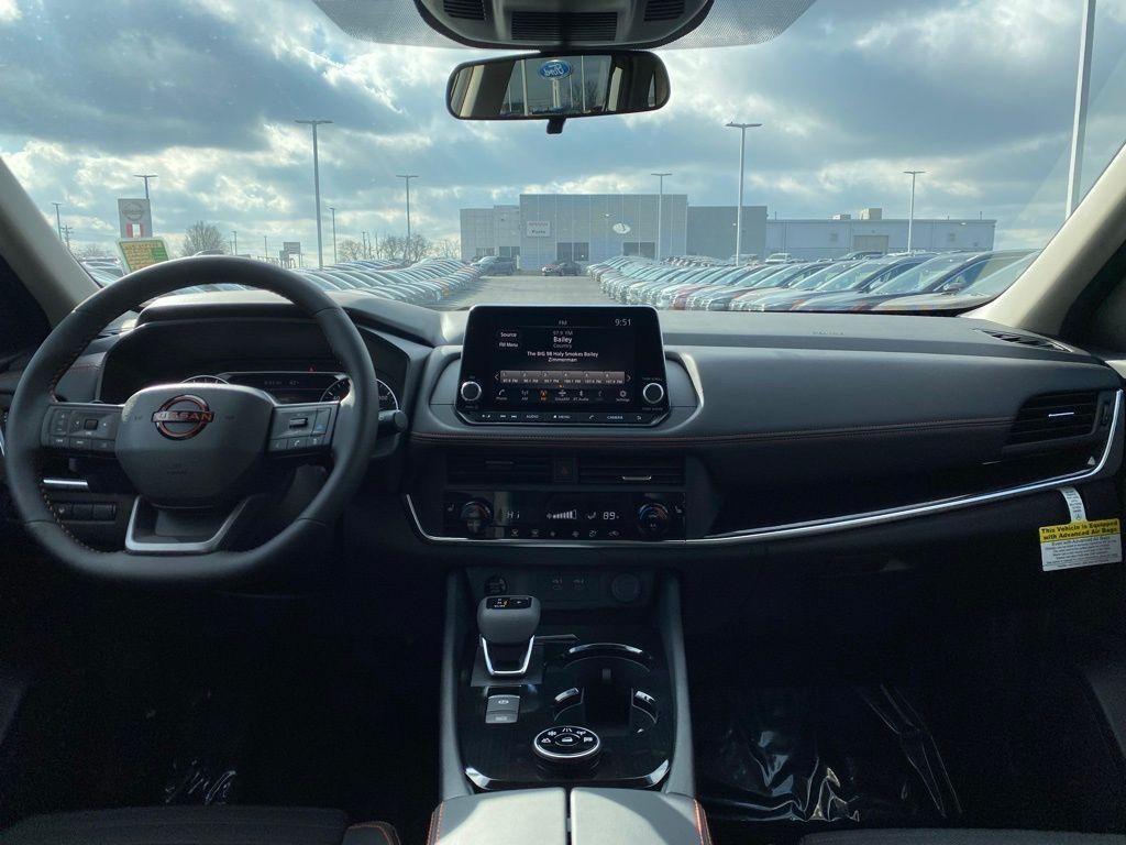new 2025 Nissan Rogue car, priced at $29,996