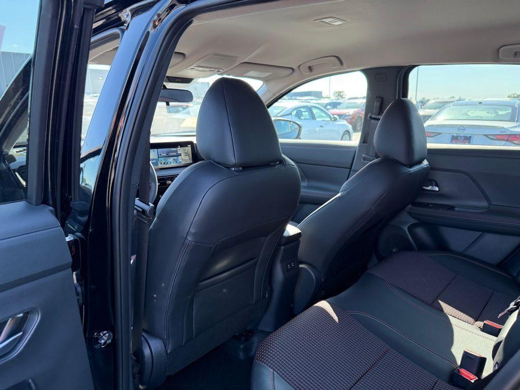 new 2025 Nissan Kicks car, priced at $25,106
