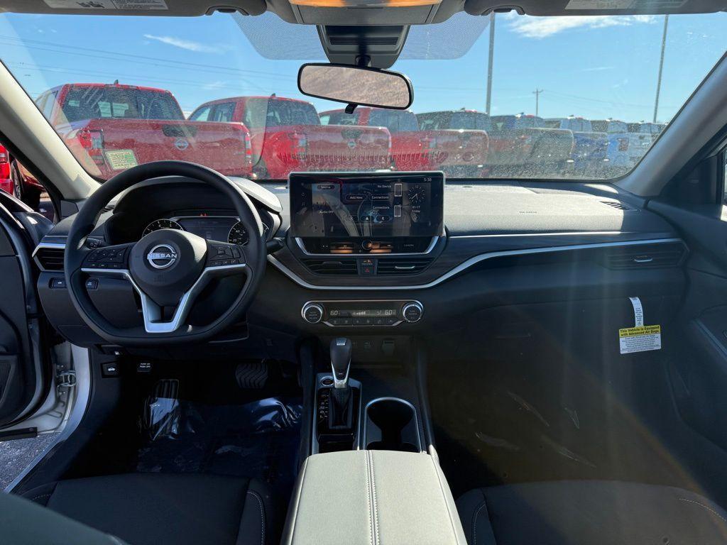 new 2025 Nissan Altima car, priced at $25,871