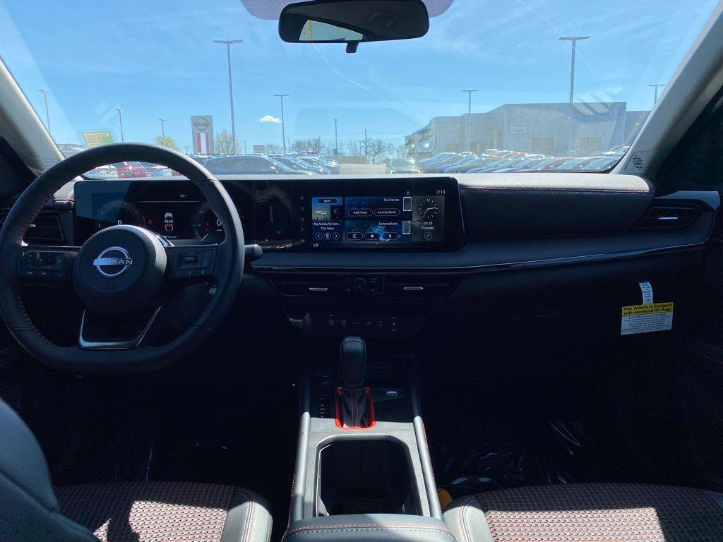 new 2025 Nissan Kicks car, priced at $27,956