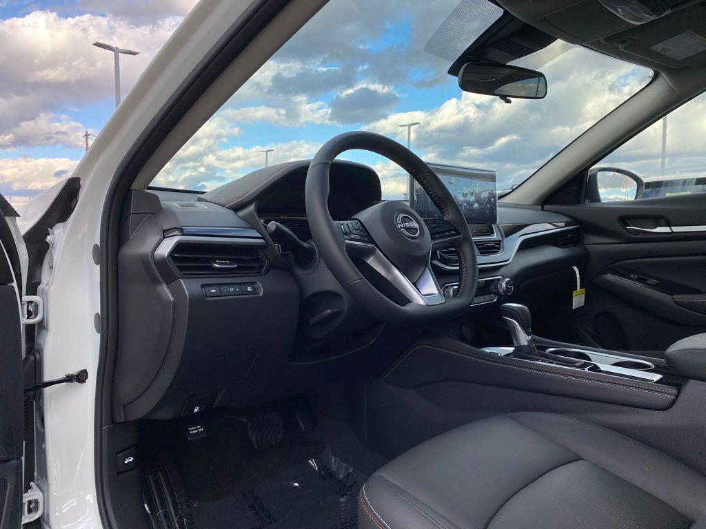 new 2025 Nissan Altima car, priced at $32,036