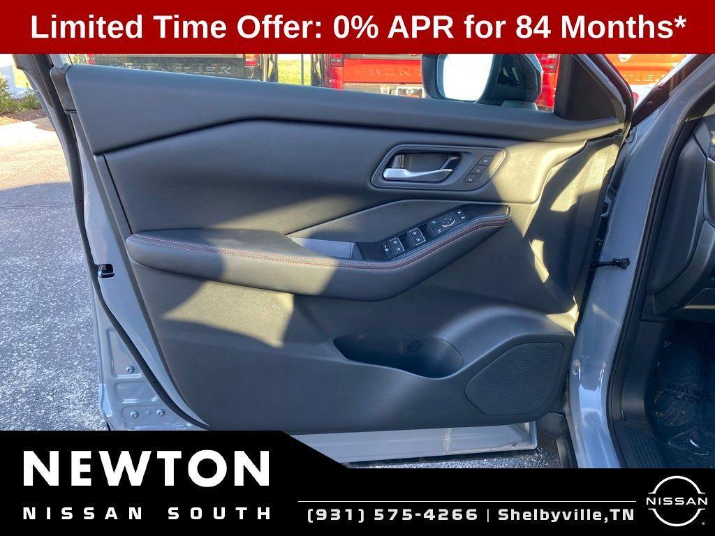 new 2025 Nissan Rogue car, priced at $33,976