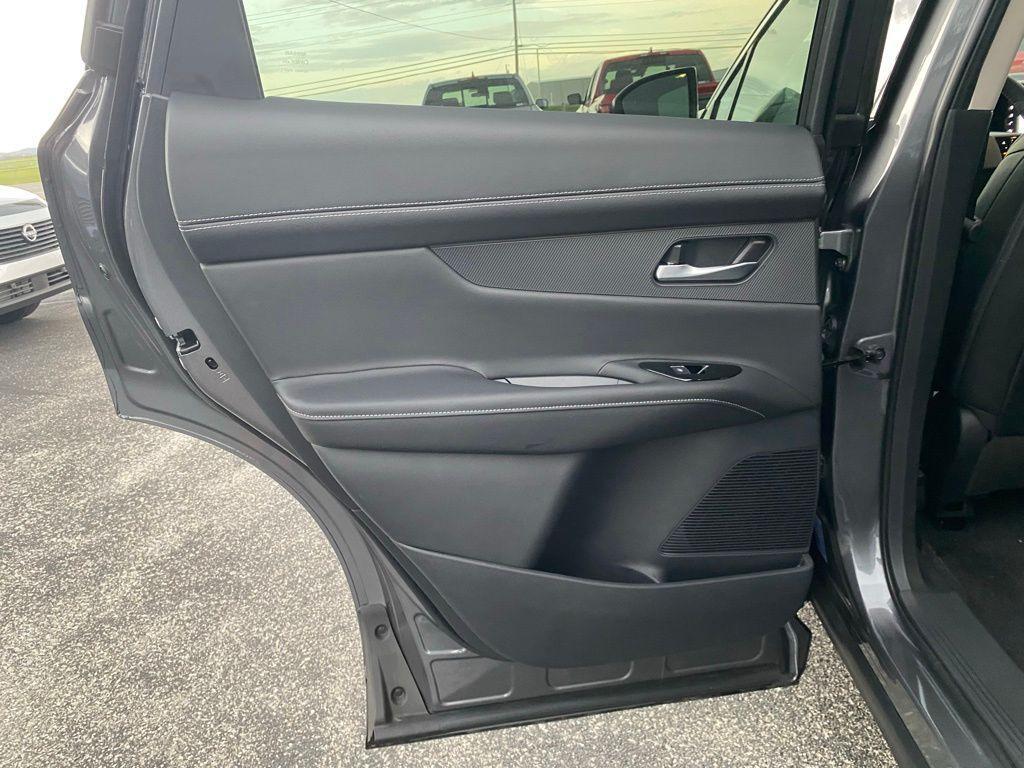 new 2025 Nissan Murano car, priced at $45,802