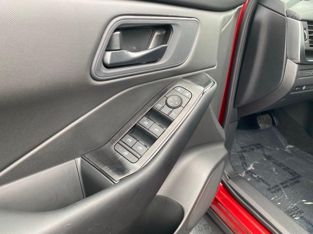 new 2025 Nissan Rogue car, priced at $28,653