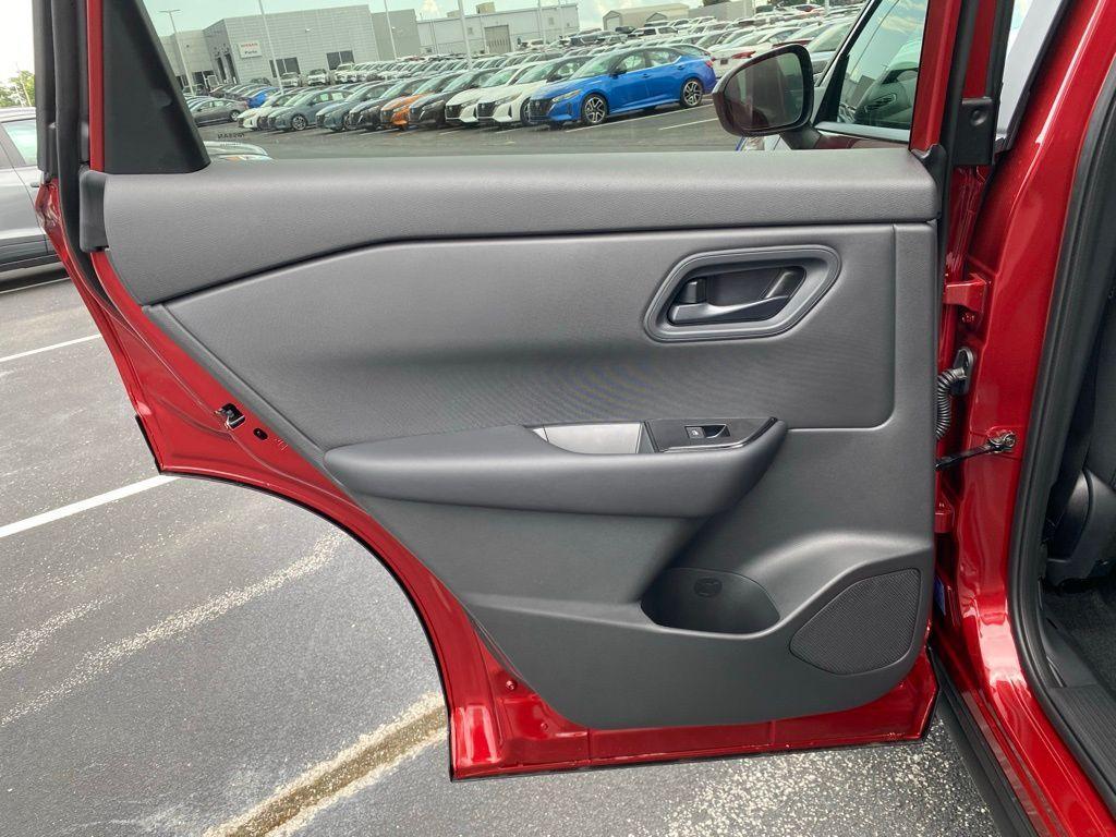new 2025 Nissan Rogue car, priced at $28,653