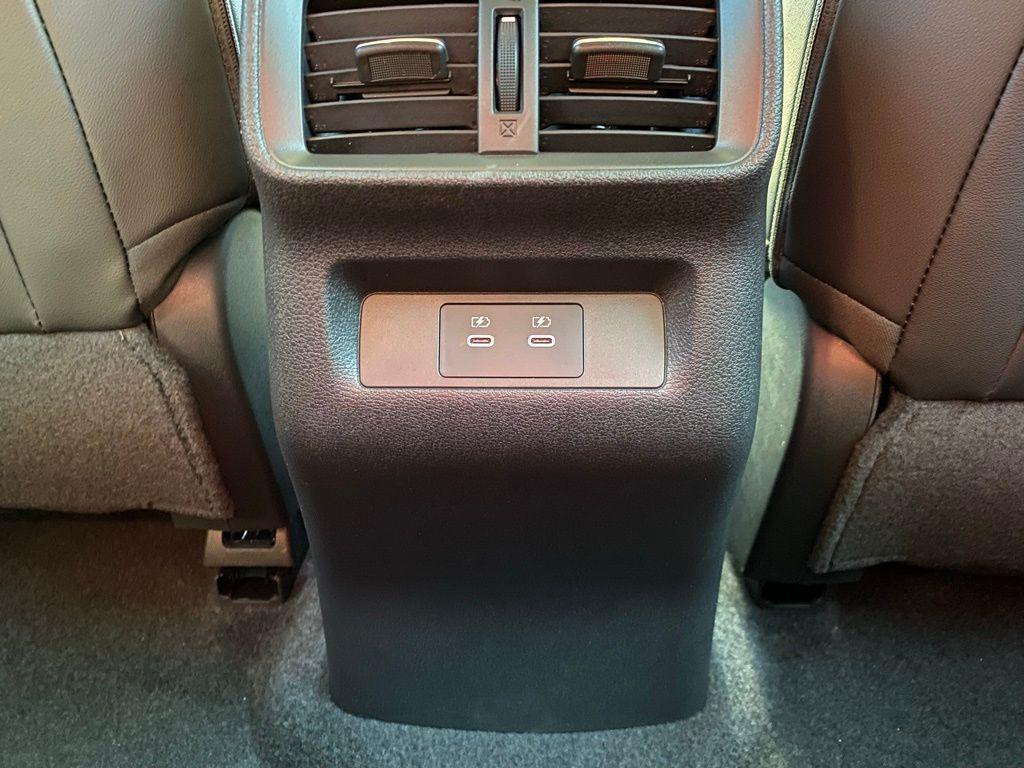 new 2025 Nissan Murano car, priced at $45,802