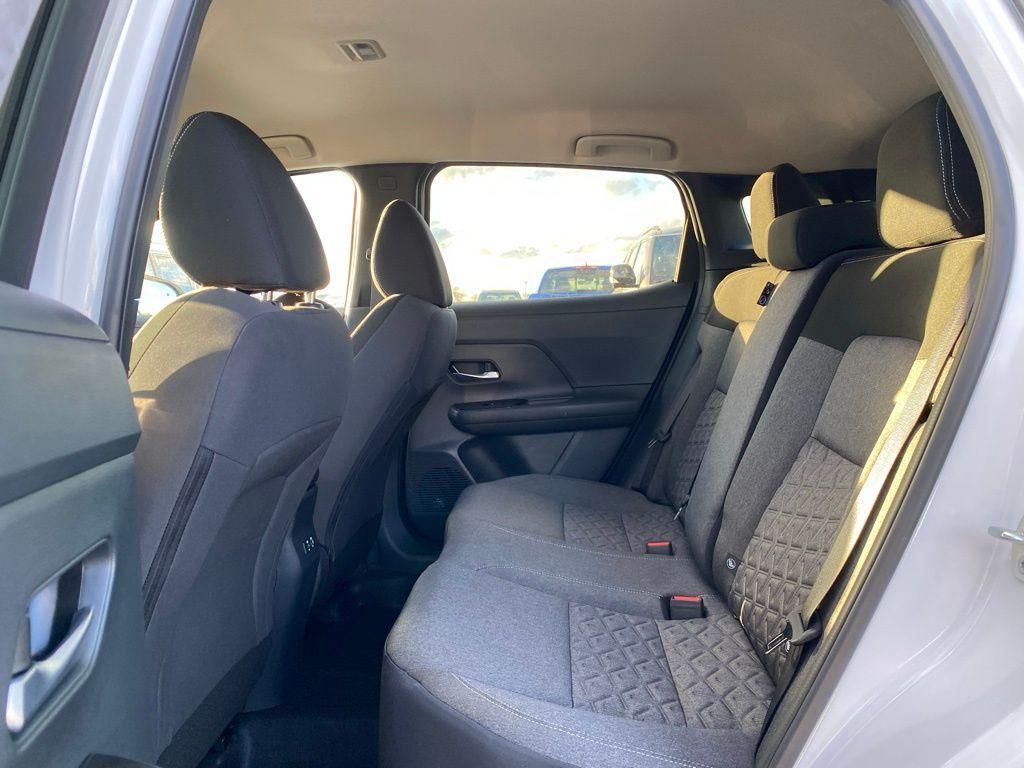 new 2025 Nissan Kicks car, priced at $24,419