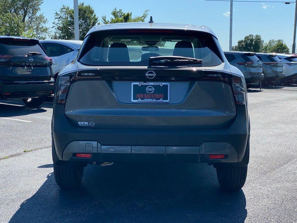 new 2025 Nissan Kicks car, priced at $21,891