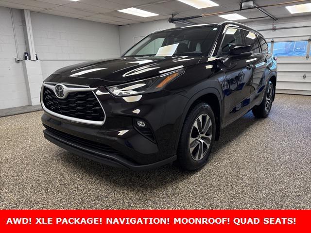 used 2022 Toyota Highlander car, priced at $34,995