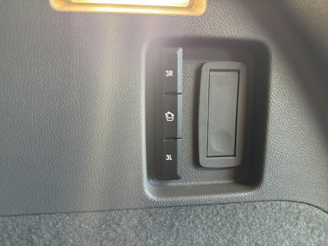 used 2020 Lincoln Aviator car, priced at $31,995