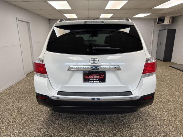 used 2013 Toyota Highlander car, priced at $16,995