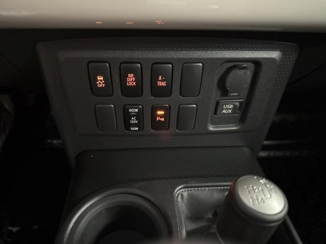 used 2014 Toyota FJ Cruiser car, priced at $22,995