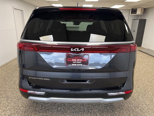 used 2022 Kia Carnival car, priced at $30,995