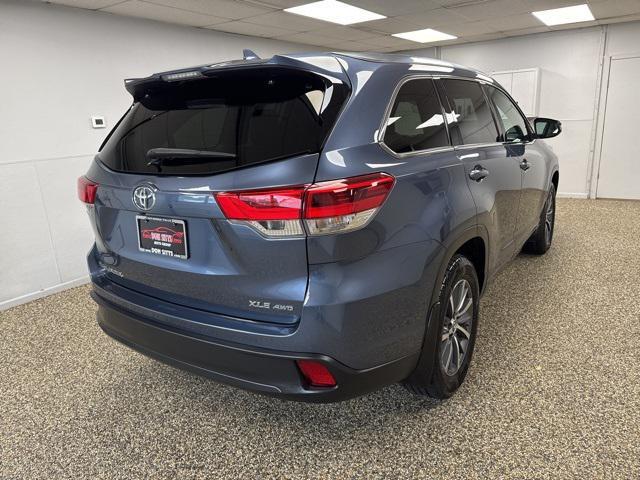 used 2018 Toyota Highlander car, priced at $25,995
