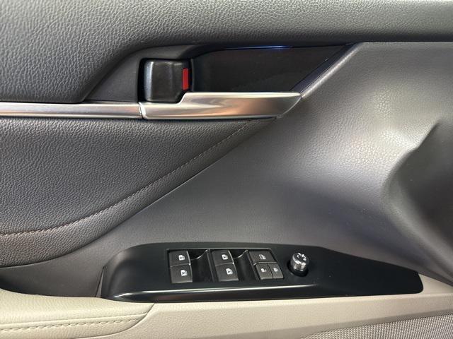 used 2018 Toyota Camry car, priced at $25,995