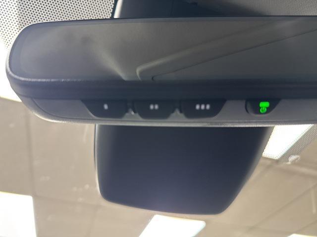 used 2022 Toyota Highlander car, priced at $37,995