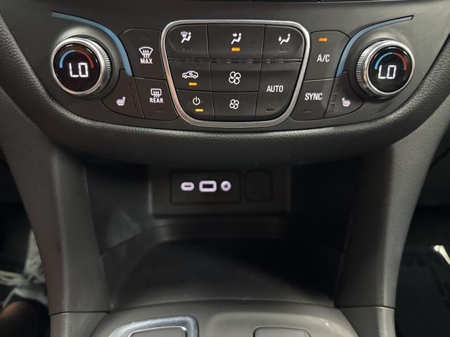 used 2022 Chevrolet Equinox car, priced at $21,995