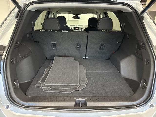 used 2022 Chevrolet Equinox car, priced at $21,995