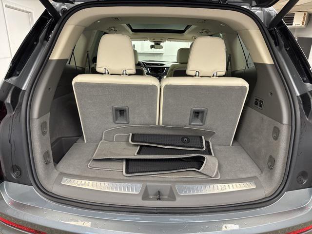 used 2023 Cadillac XT6 car, priced at $40,995