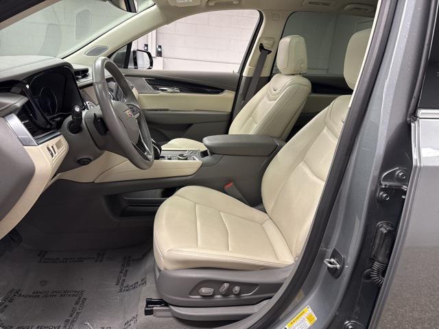 used 2023 Cadillac XT6 car, priced at $40,995