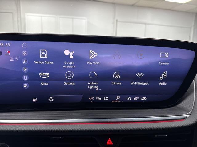 used 2025 Buick Envision car, priced at $35,995
