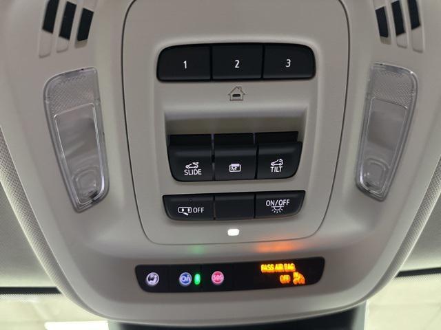 used 2025 Buick Envision car, priced at $35,995