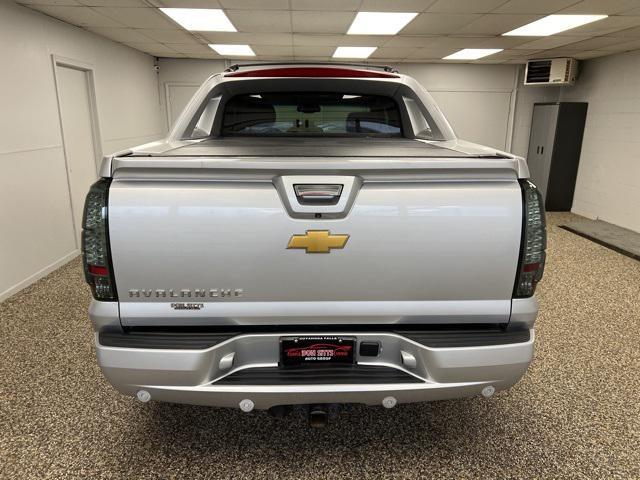 used 2013 Chevrolet Avalanche car, priced at $13,995