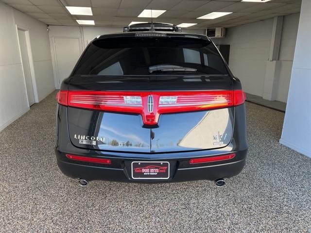used 2013 Lincoln MKT car, priced at $29,995