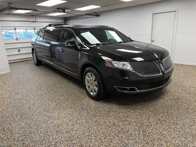 used 2013 Lincoln MKT car, priced at $24,995
