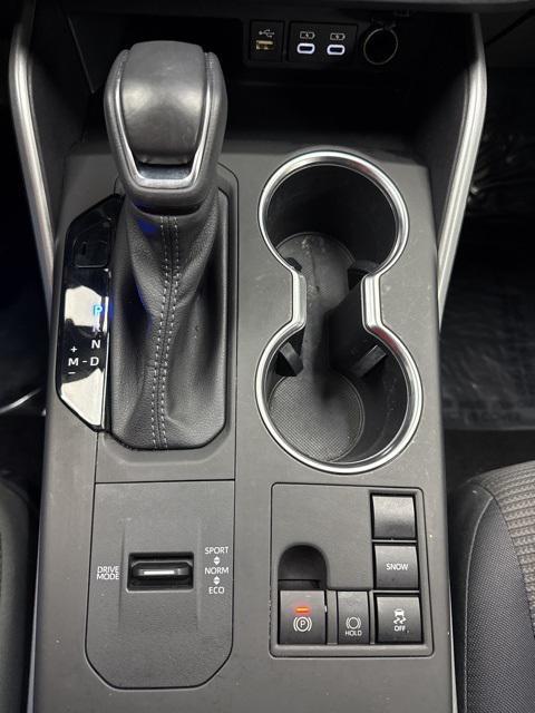 used 2023 Toyota Highlander car, priced at $32,495