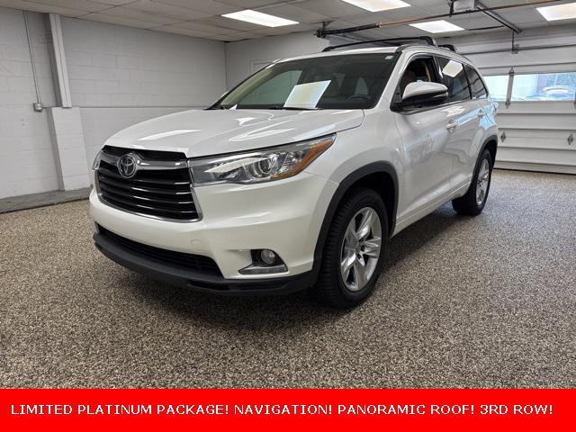 used 2015 Toyota Highlander car, priced at $18,995