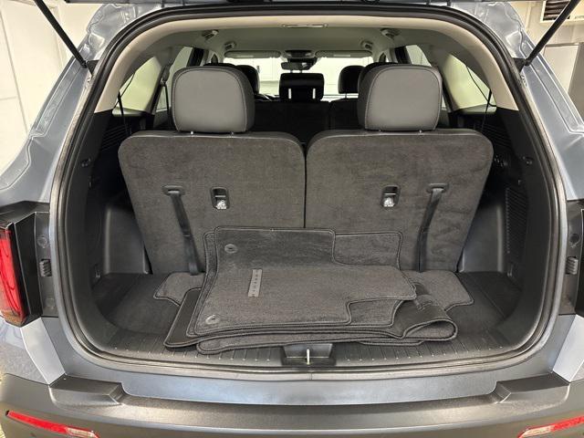 used 2022 Kia Sorento car, priced at $28,995