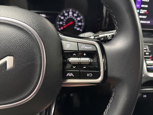 used 2022 Kia Sorento car, priced at $28,995