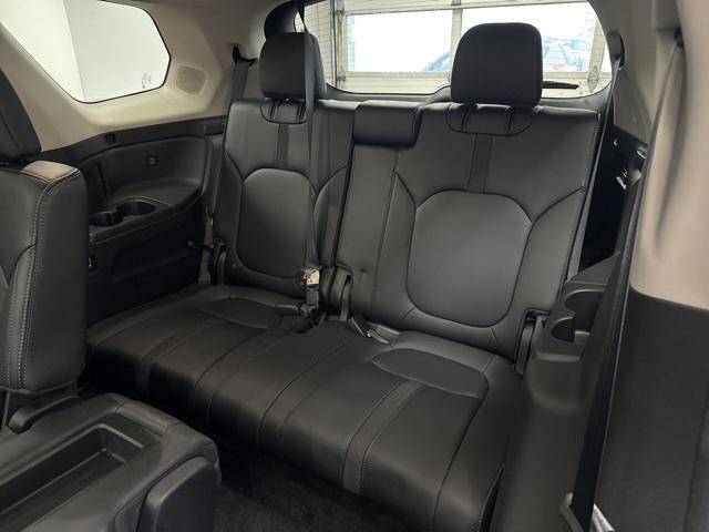 used 2023 Honda Pilot car, priced at $40,995