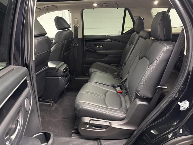 used 2023 Honda Pilot car, priced at $40,995