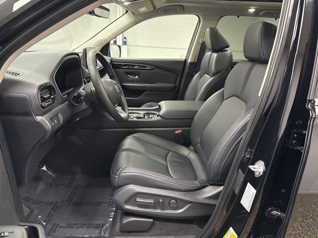 used 2023 Honda Pilot car, priced at $40,995