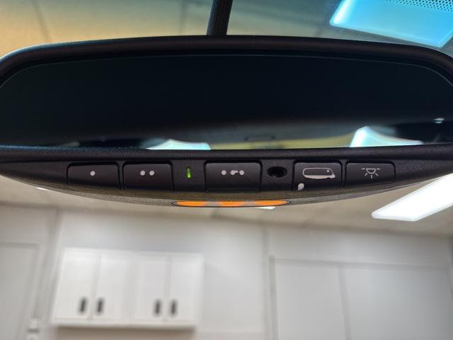 used 2004 Chevrolet SSR car, priced at $21,995