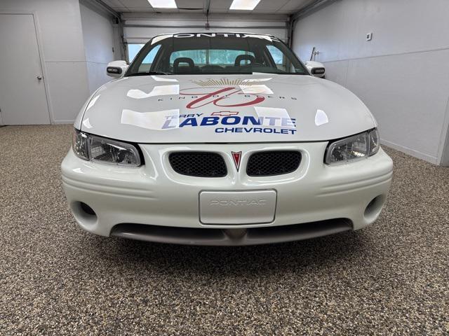 used 1998 Pontiac Grand Prix car, priced at $13,995