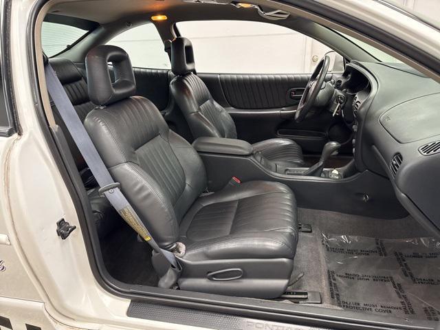 used 1998 Pontiac Grand Prix car, priced at $13,995