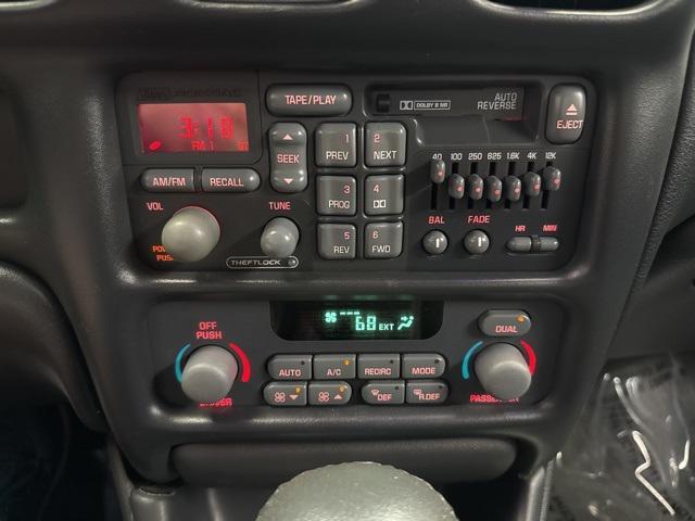 used 1998 Pontiac Grand Prix car, priced at $13,995