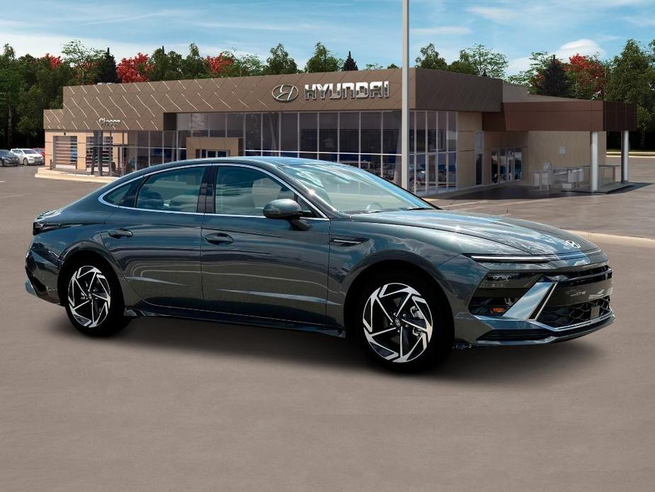 new 2024 Hyundai Sonata car, priced at $31,185