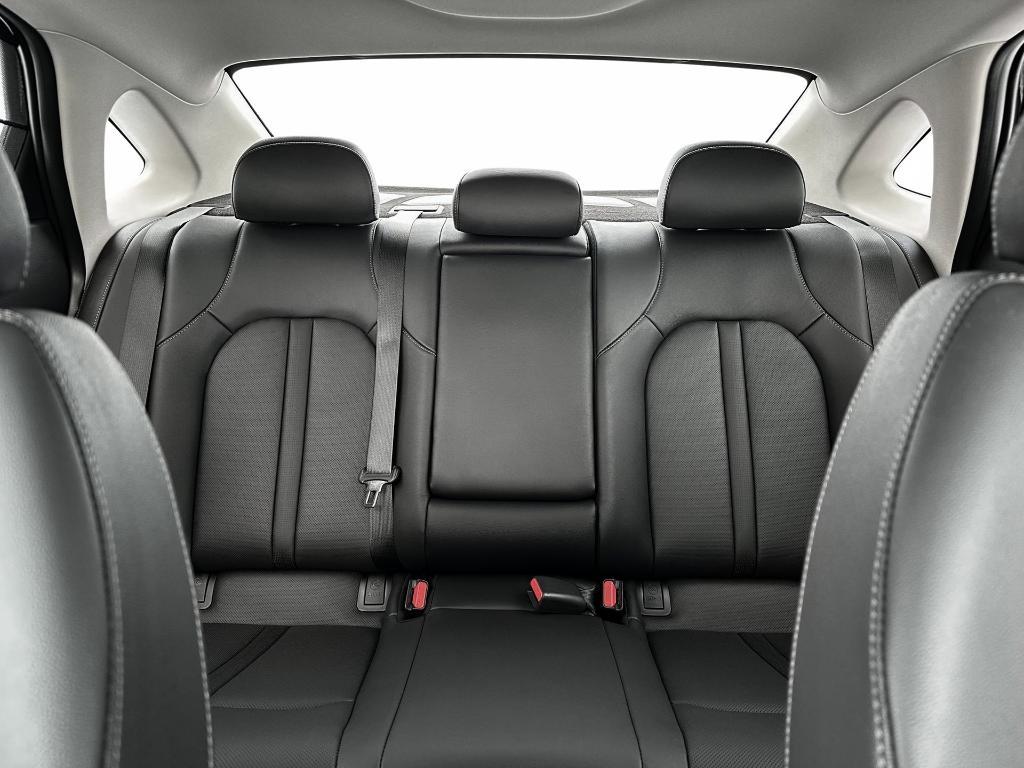 new 2025 Hyundai Sonata Hybrid car, priced at $37,919