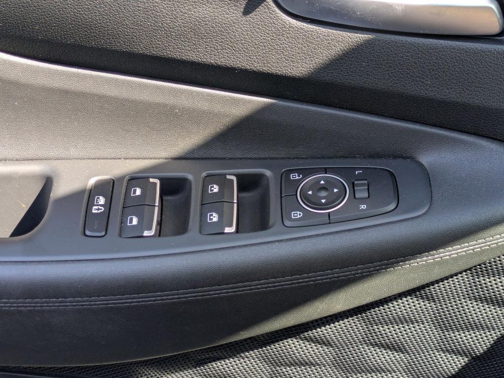 used 2023 Hyundai Santa Fe car, priced at $24,978