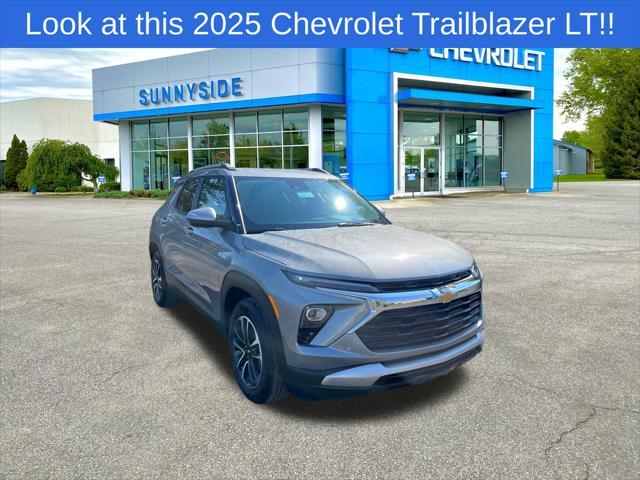 new 2025 Chevrolet TrailBlazer car, priced at $27,718