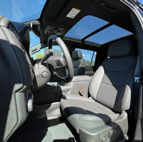 new 2024 Chevrolet Suburban car, priced at $75,448