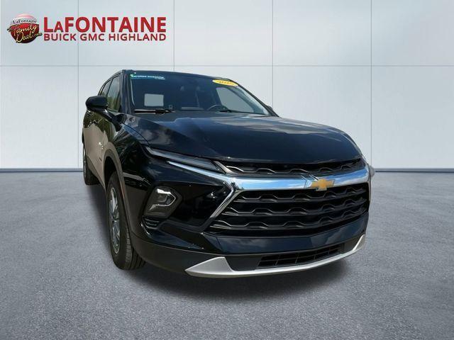 used 2025 Chevrolet Blazer car, priced at $33,795