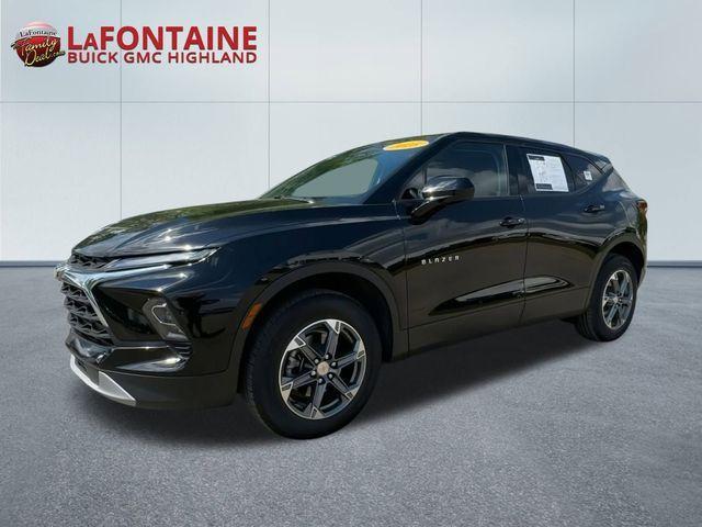 used 2025 Chevrolet Blazer car, priced at $33,795