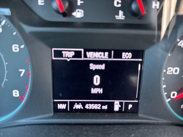 used 2022 Chevrolet Traverse car, priced at $26,795